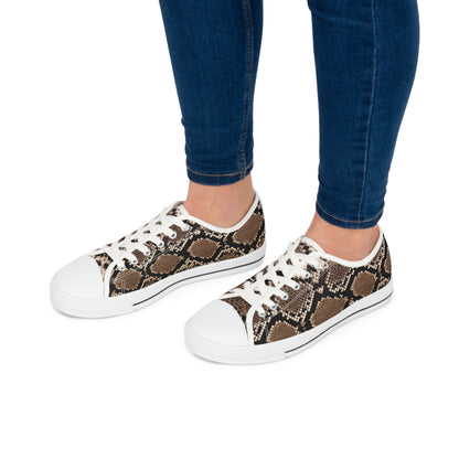 Sneakers Snake Design 