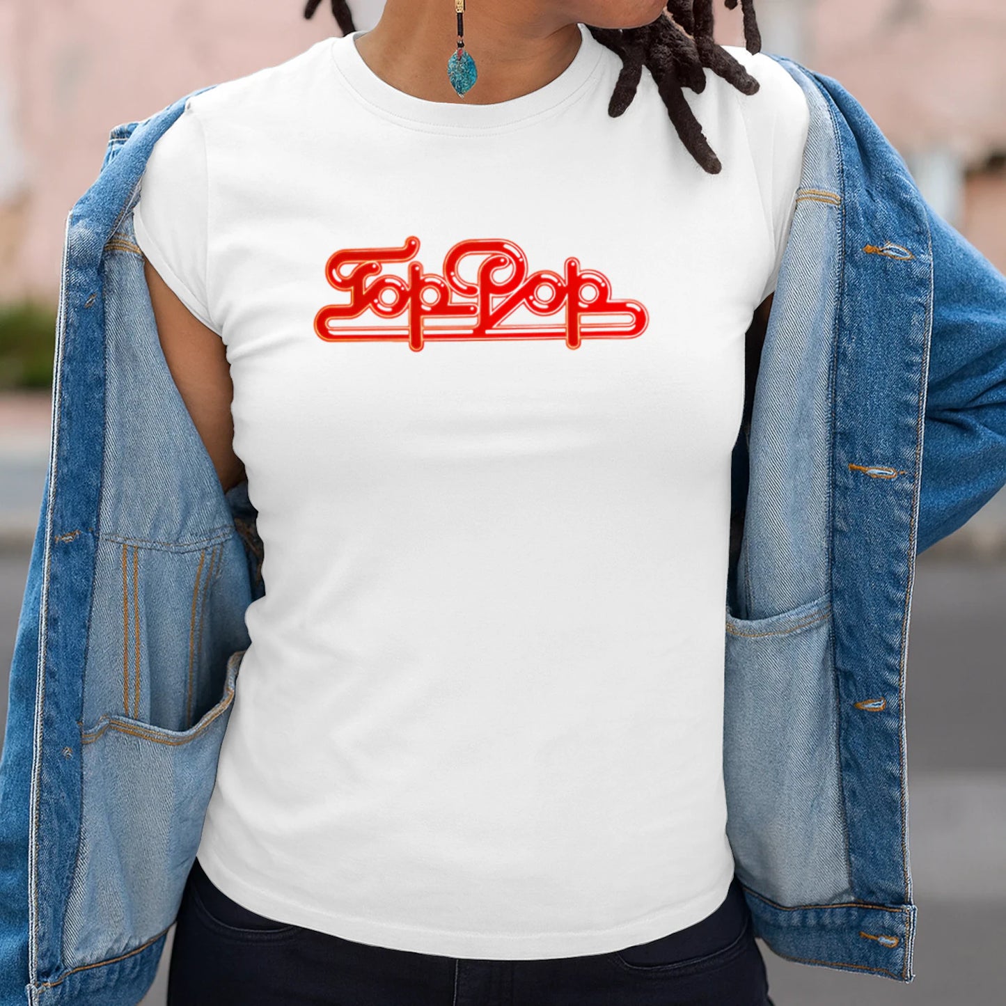 {"origin":"mayzing","colors":["Wit"],"sizes":["5XL","4XL","3XL","2XL","XL","L","M","S"],"isMainImage":false,"isCustomMockup":false}