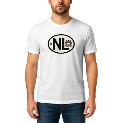 {"origin":"mayzing","colors":["Wit","Wit","Wit","Wit","Wit","Wit","Wit","Wit"],"sizes":["5XL","4XL","3XL","2XL","XL","L","M","S"],"isMainImage":false,"isCustomMockup":false}