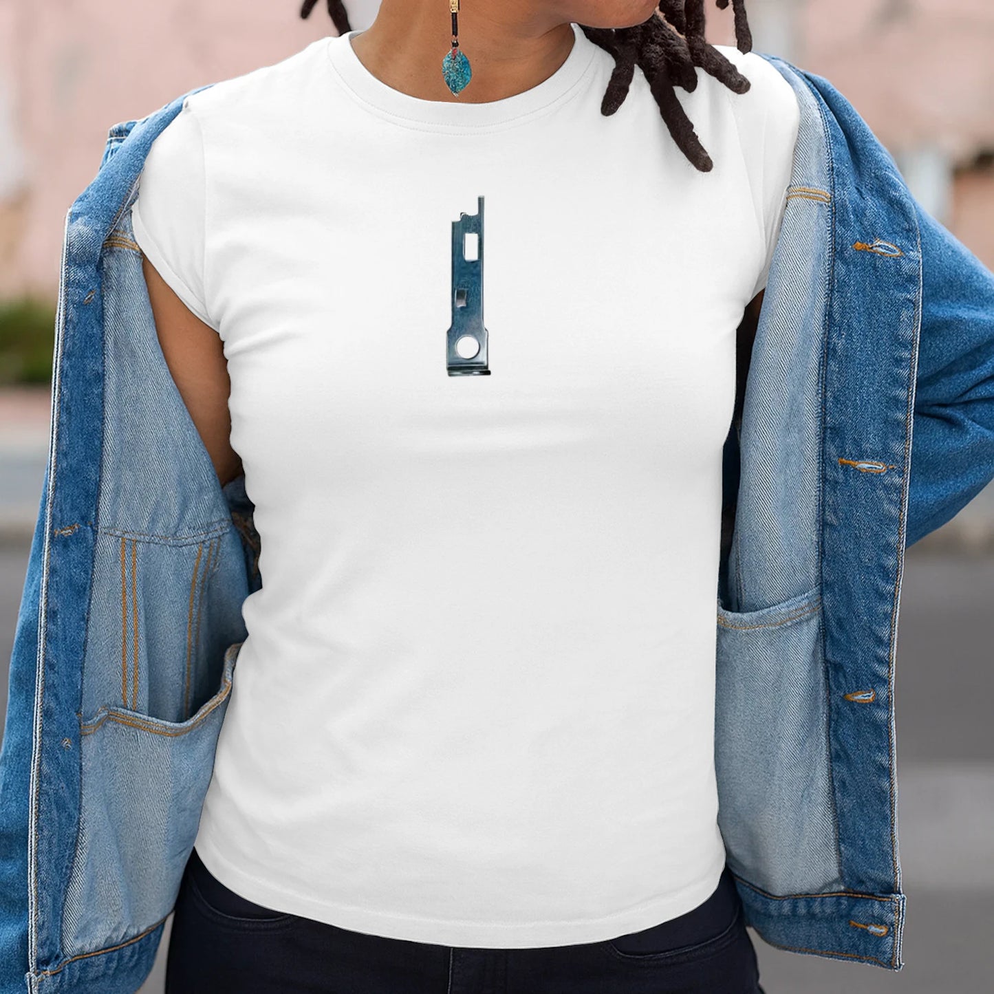 {"origin":"mayzing","colors":["Wit","Wit","Wit","Wit","Wit","Wit","Wit","Wit"],"sizes":["S","5XL","4XL","3XL","2XL","XL","L","M"],"isMainImage":false,"isCustomMockup":false}