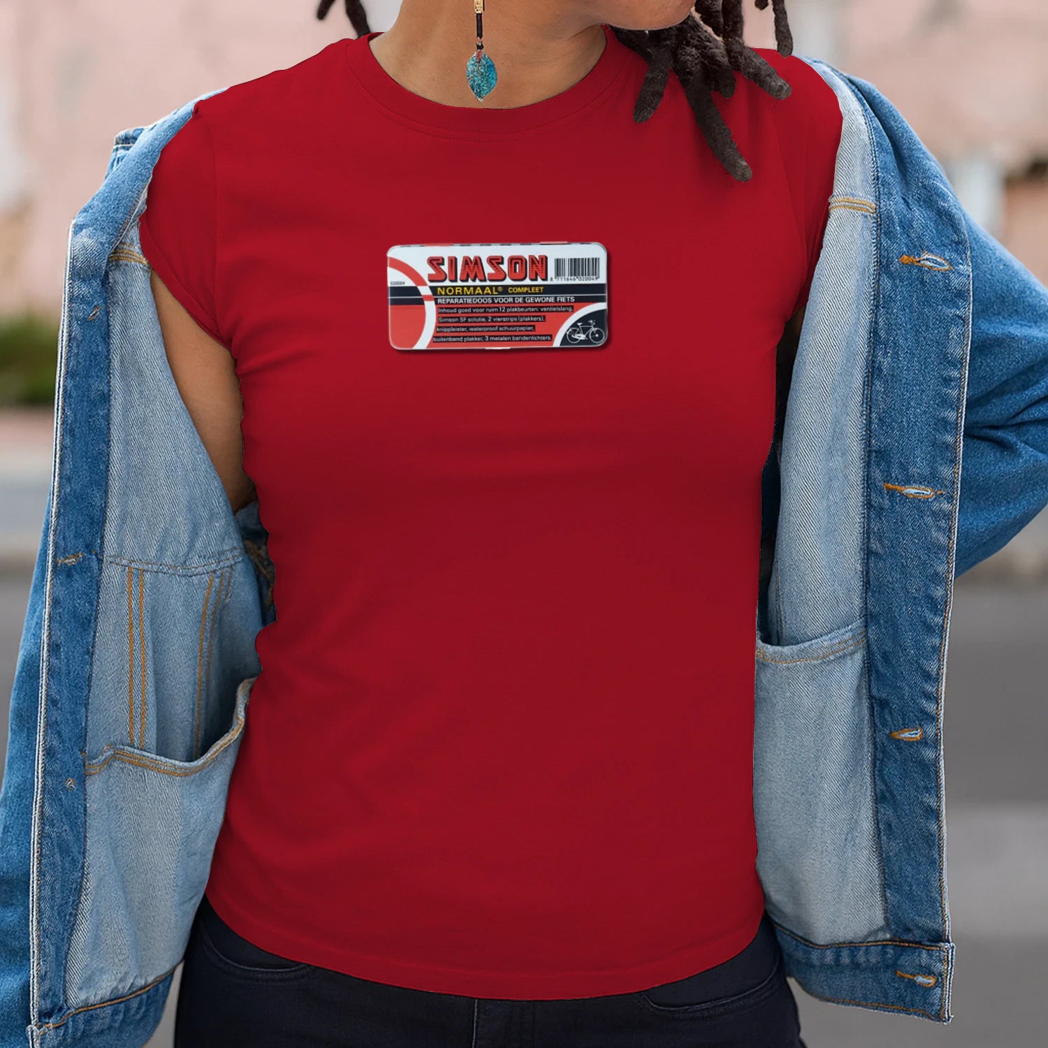{"origin":"mayzing","colors":["Rood","Rood","Rood","Rood","Rood","Rood","Rood","Rood"],"sizes":["5XL","4XL","3XL","2XL","XL","L","M","S"],"isMainImage":false,"isCustomMockup":false}