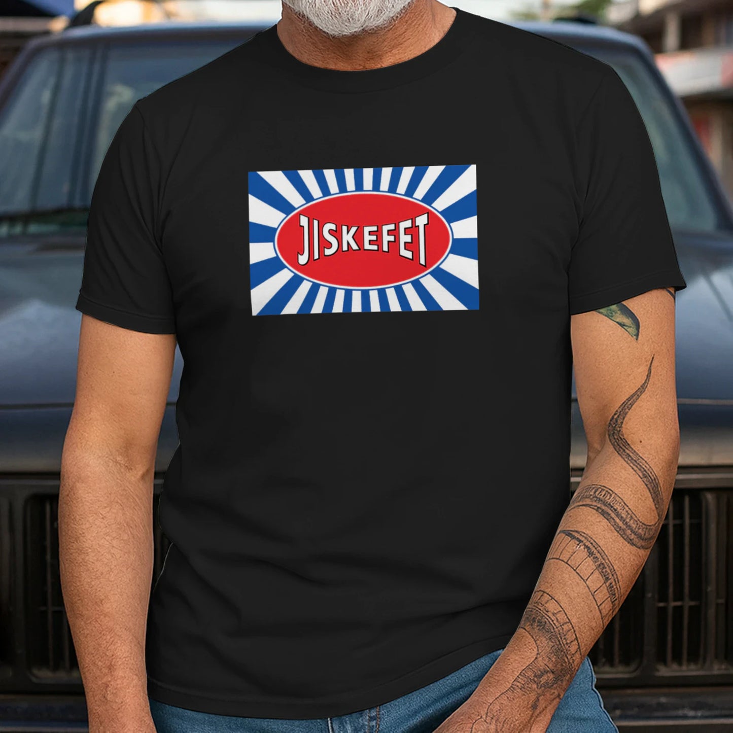 {"origin":"mayzing","colors":["Zwart","Zwart","Zwart","Zwart","Zwart","Zwart","Zwart","Zwart"],"sizes":["5XL","4XL","3XL","2XL","XL","L","M","S"],"isMainImage":false,"isCustomMockup":false}