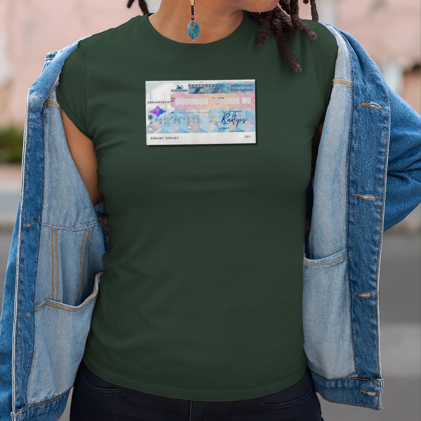 {"origin":"mayzing","colors":["Flessengroen","Flessengroen","Flessengroen","Flessengroen","Flessengroen","Flessengroen"],"sizes":["3XL","2XL","XL","L","M","S"],"isMainImage":false,"isCustomMockup":false}