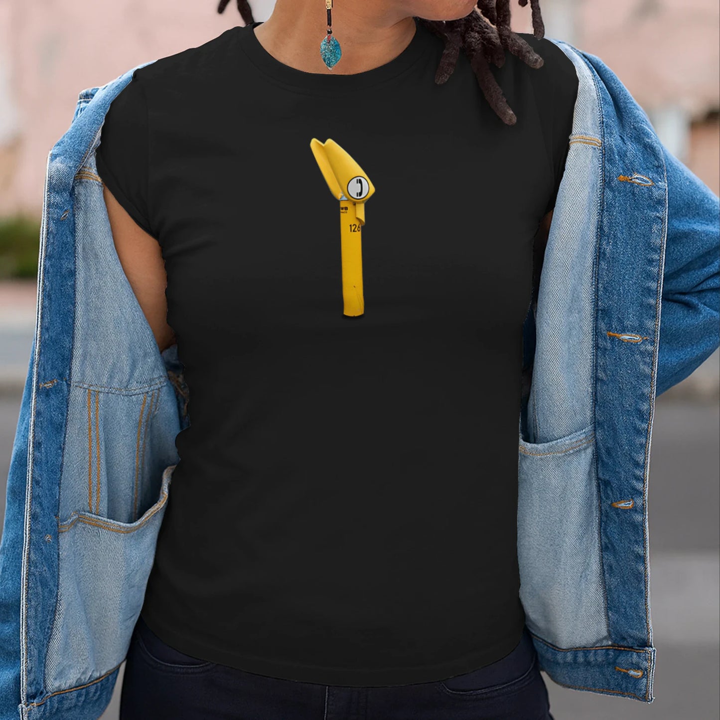 {"origin":"mayzing","colors":["Zwart","Zwart","Zwart","Zwart","Zwart","Zwart","Zwart","Zwart"],"sizes":["5XL","4XL","3XL","2XL","XL","L","M","S"],"isMainImage":false,"isCustomMockup":false}