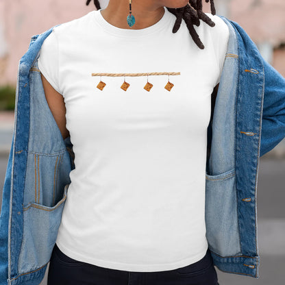{"origin":"mayzing","colors":["Wit","Wit","Wit","Wit","Wit","Wit","Wit","Wit"],"sizes":["5XL","4XL","3XL","2XL","XL","L","M","S"],"isMainImage":false,"isCustomMockup":false}